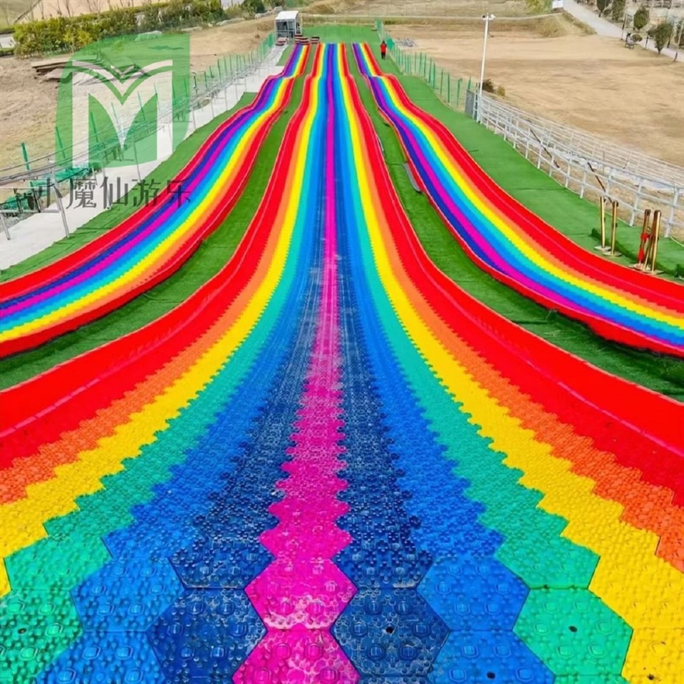 Šesterokotni vogalni mavrični diapozitiv brez valja