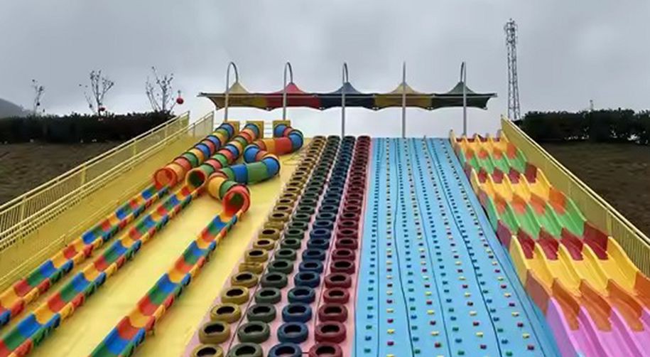 Slide World vodi v nadgradnjo igrišč na prostem, integrirane naprave za pleza...